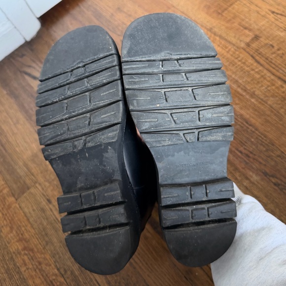 Bottega Veneta Lug Boots - Picture 6 of 7